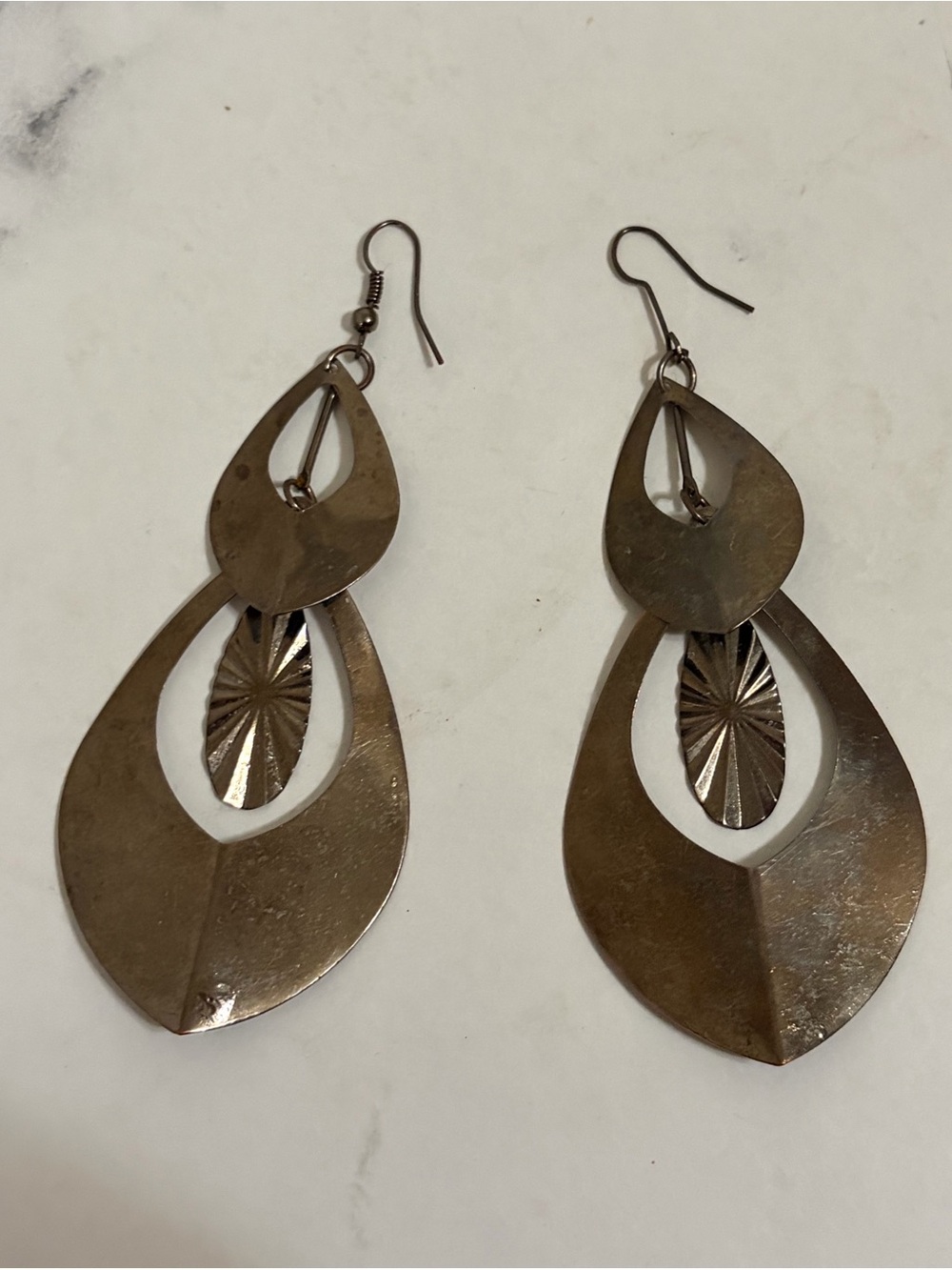 🦔 Vintage Copper Tone Earrings